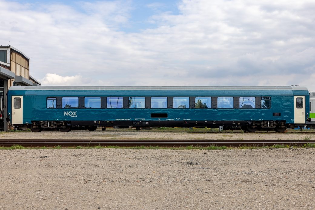 Kijk, ziet er uit als een trein (is ook een trein)